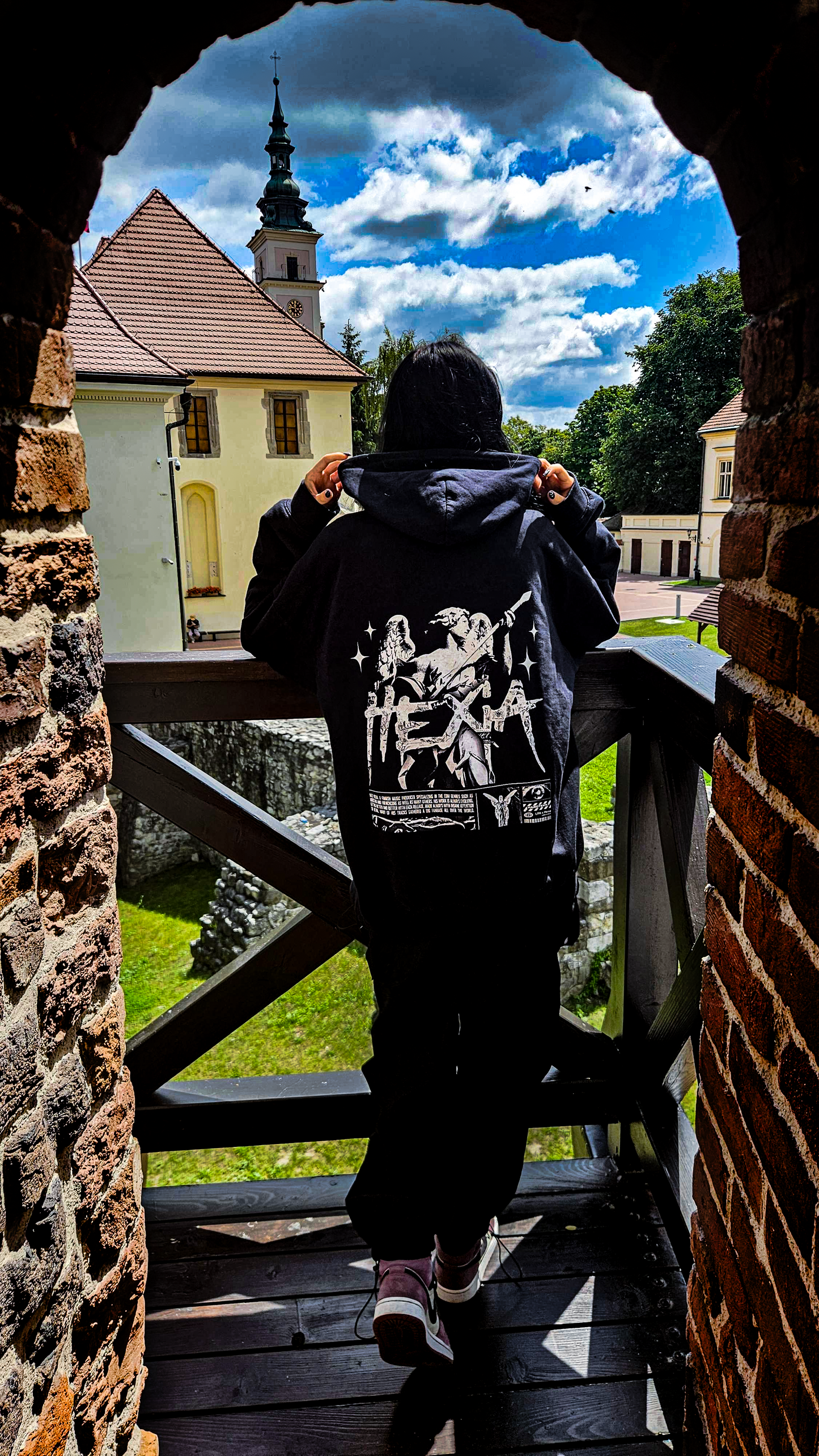 HEXIA × SRD | LIMITED UNISEX FLEECE HOODIE